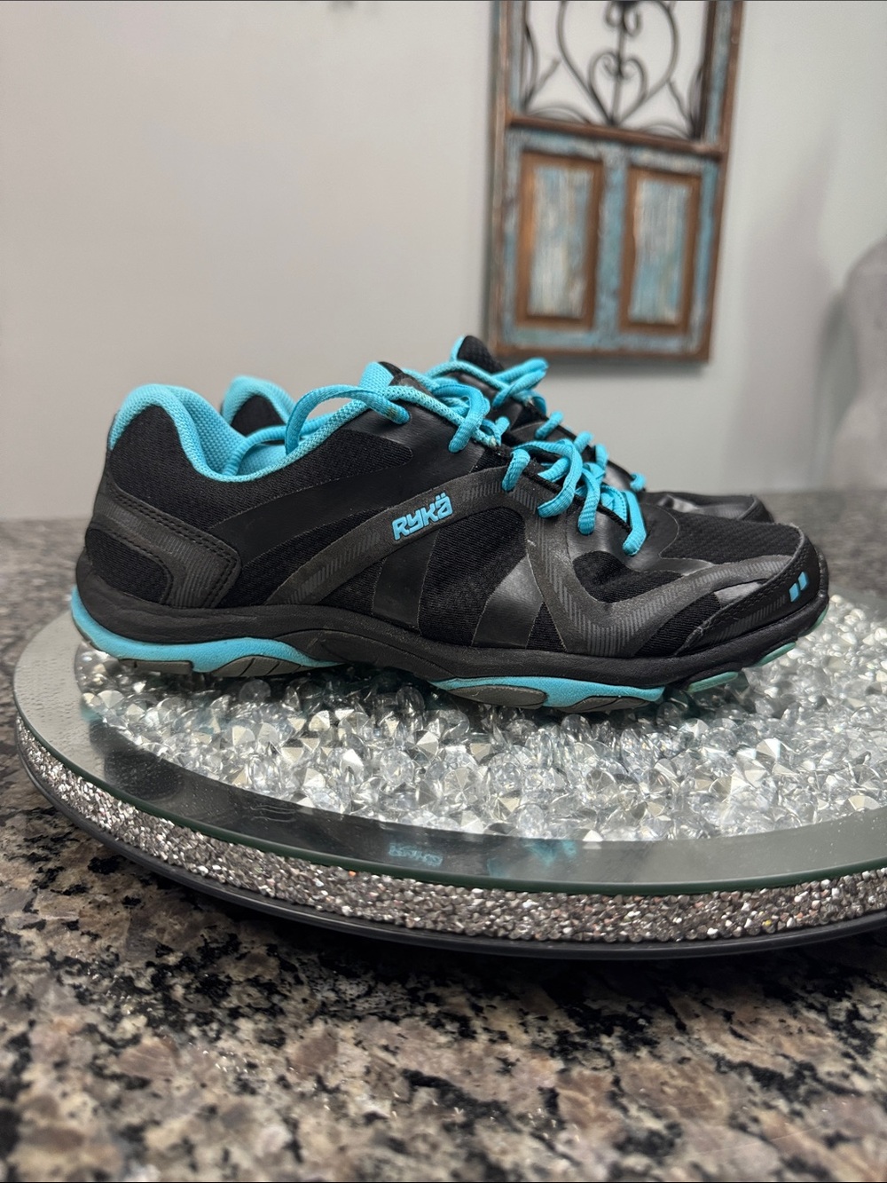 Ryka N-gage Black and Teal Women's Low-Profile Athletic Sneakers 8